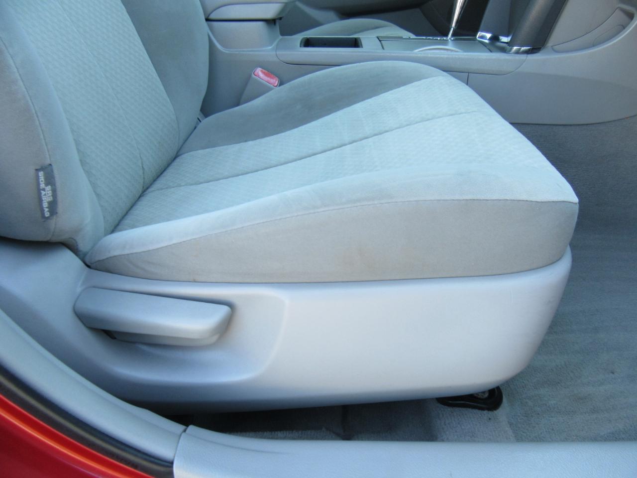 Toyota Camry LE 2009