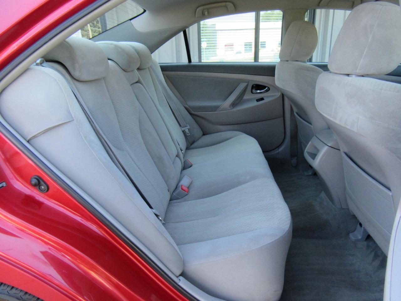 Toyota Camry LE 2009