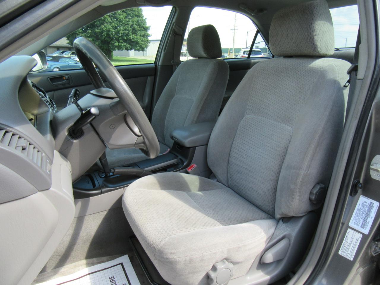 Toyota Camry LE 2003