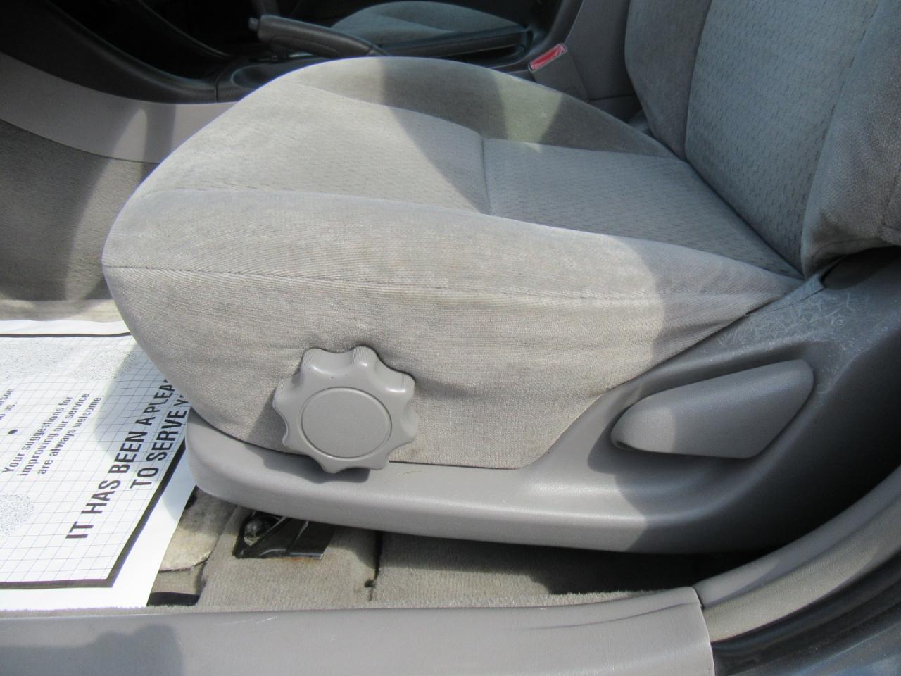 Toyota Camry LE 2003