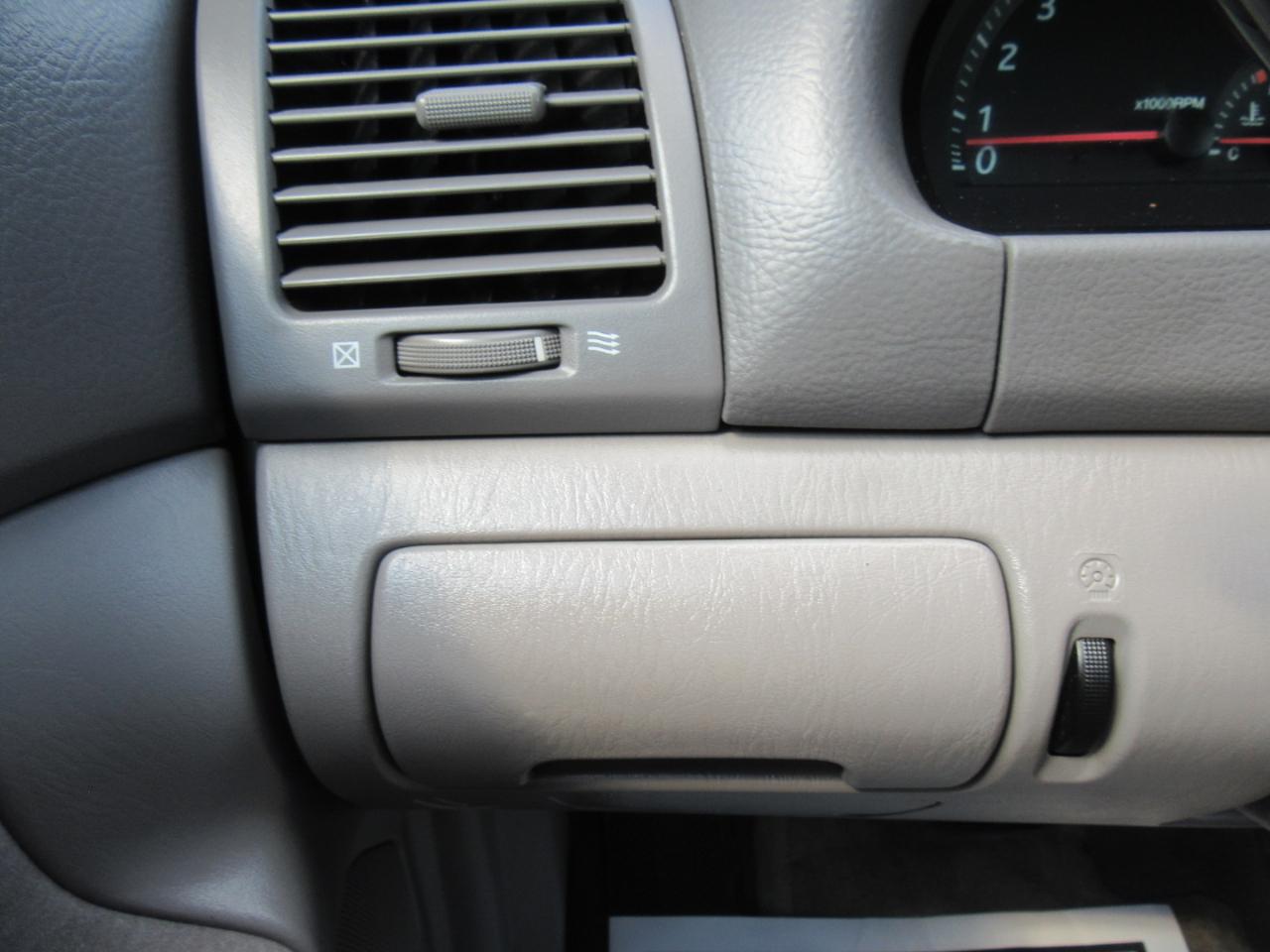Toyota Camry LE 2003