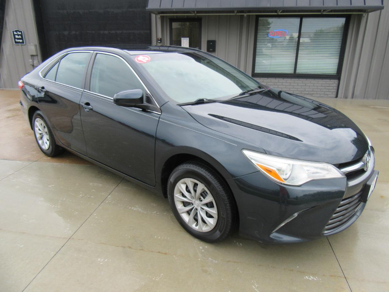 Toyota Camry LE 2015