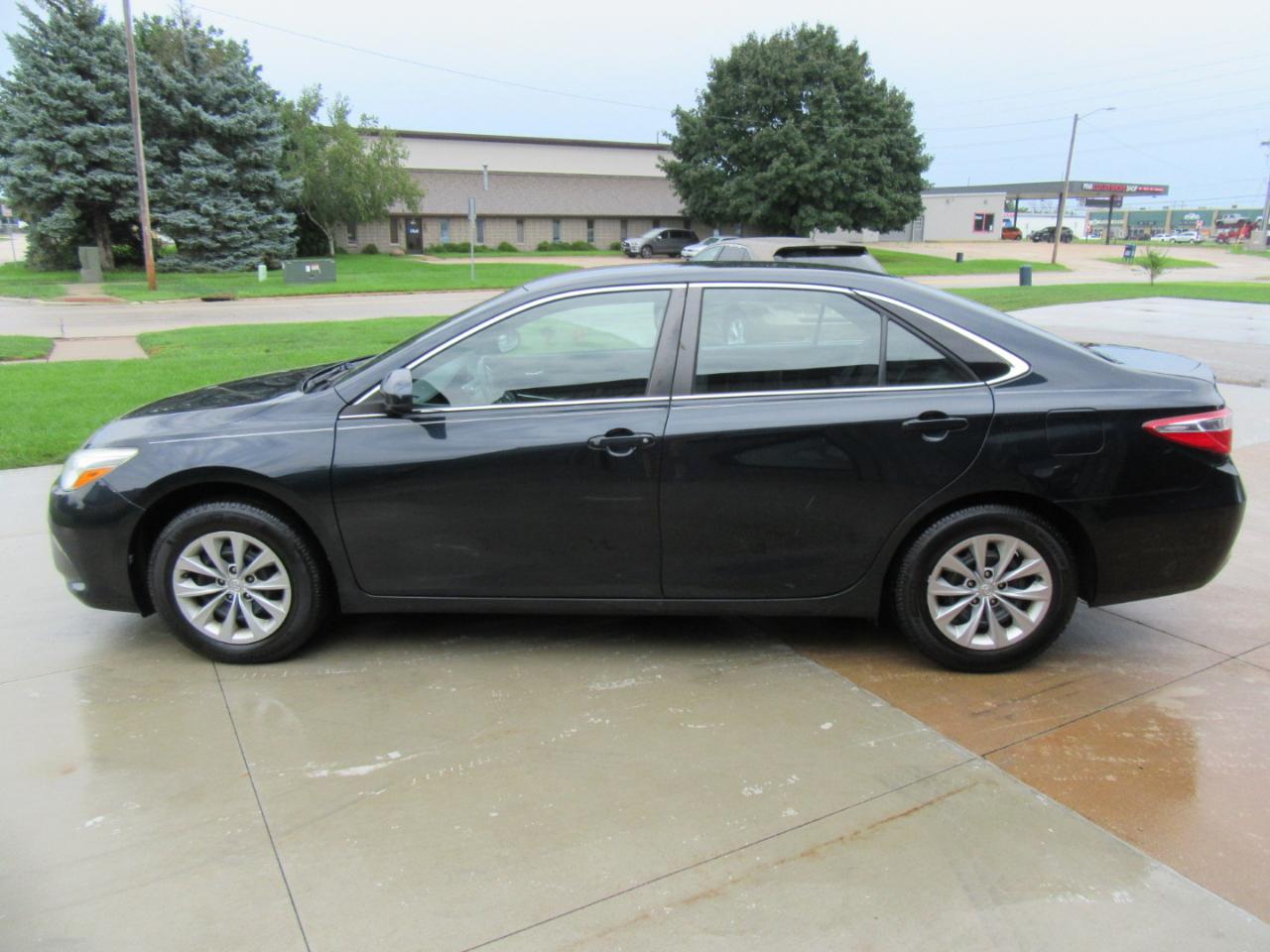 Toyota Camry LE 2015