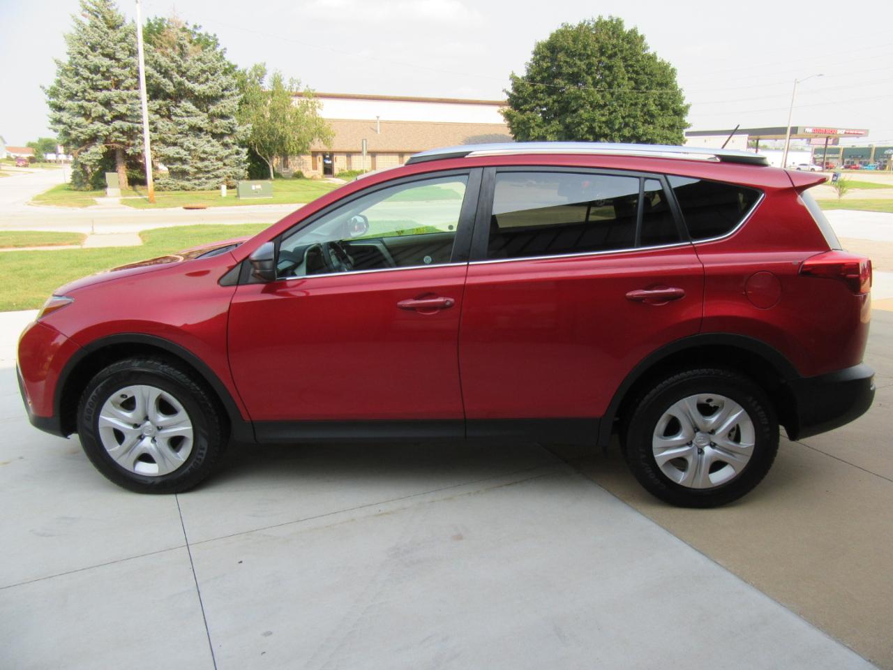 Toyota RAV4 LE AWD 2013