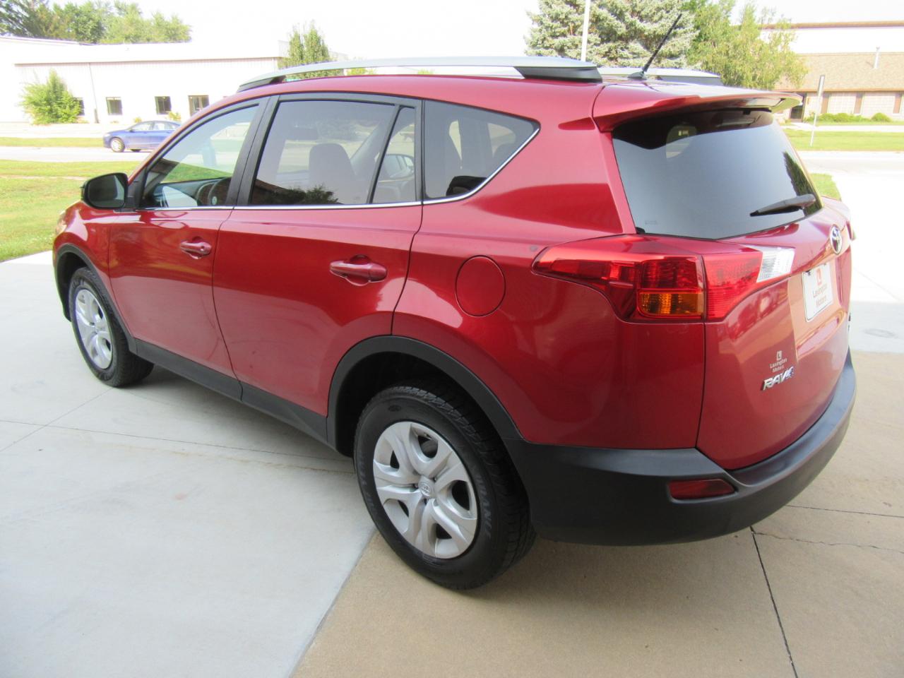 Toyota RAV4 LE AWD 2013