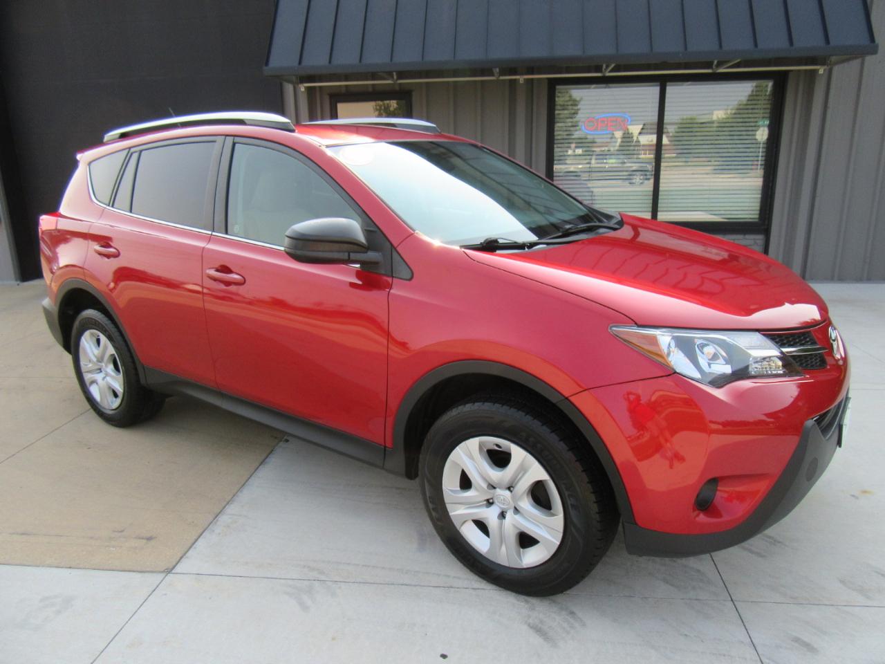 Toyota RAV4 LE AWD 2013