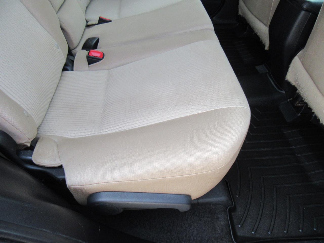 Toyota RAV4 LE AWD 2013