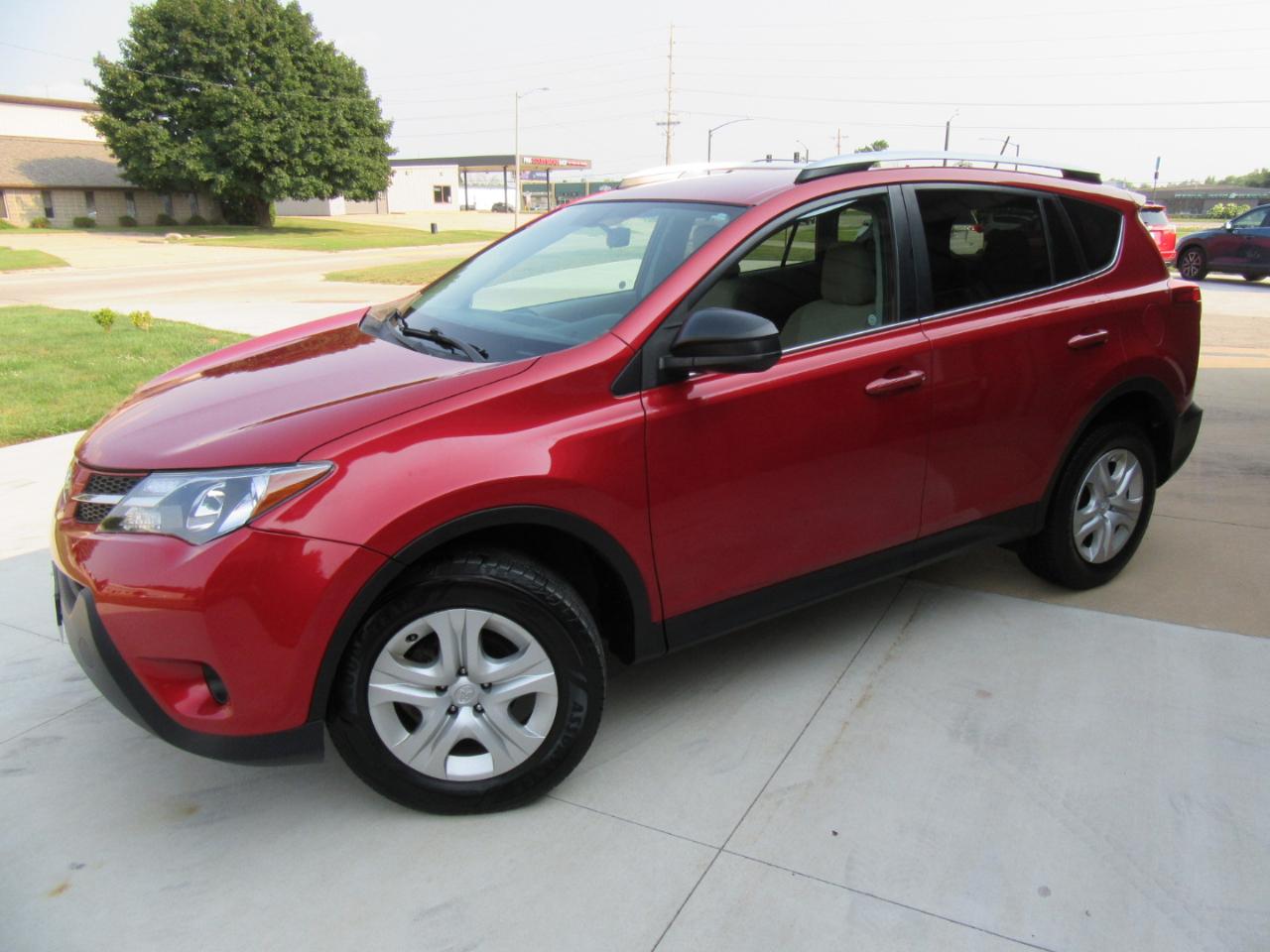 Toyota RAV4 LE AWD 2013