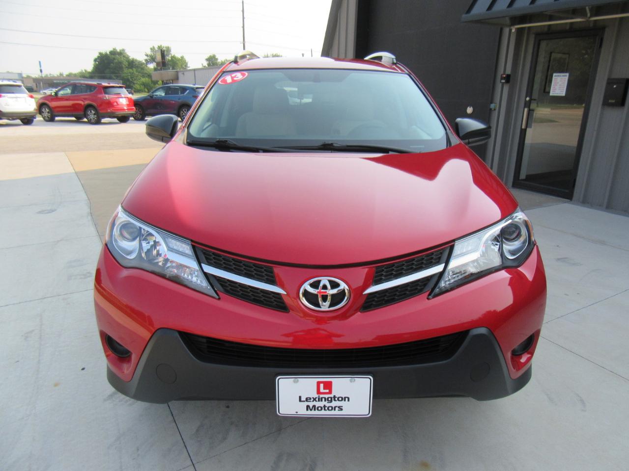 Toyota RAV4 LE AWD 2013