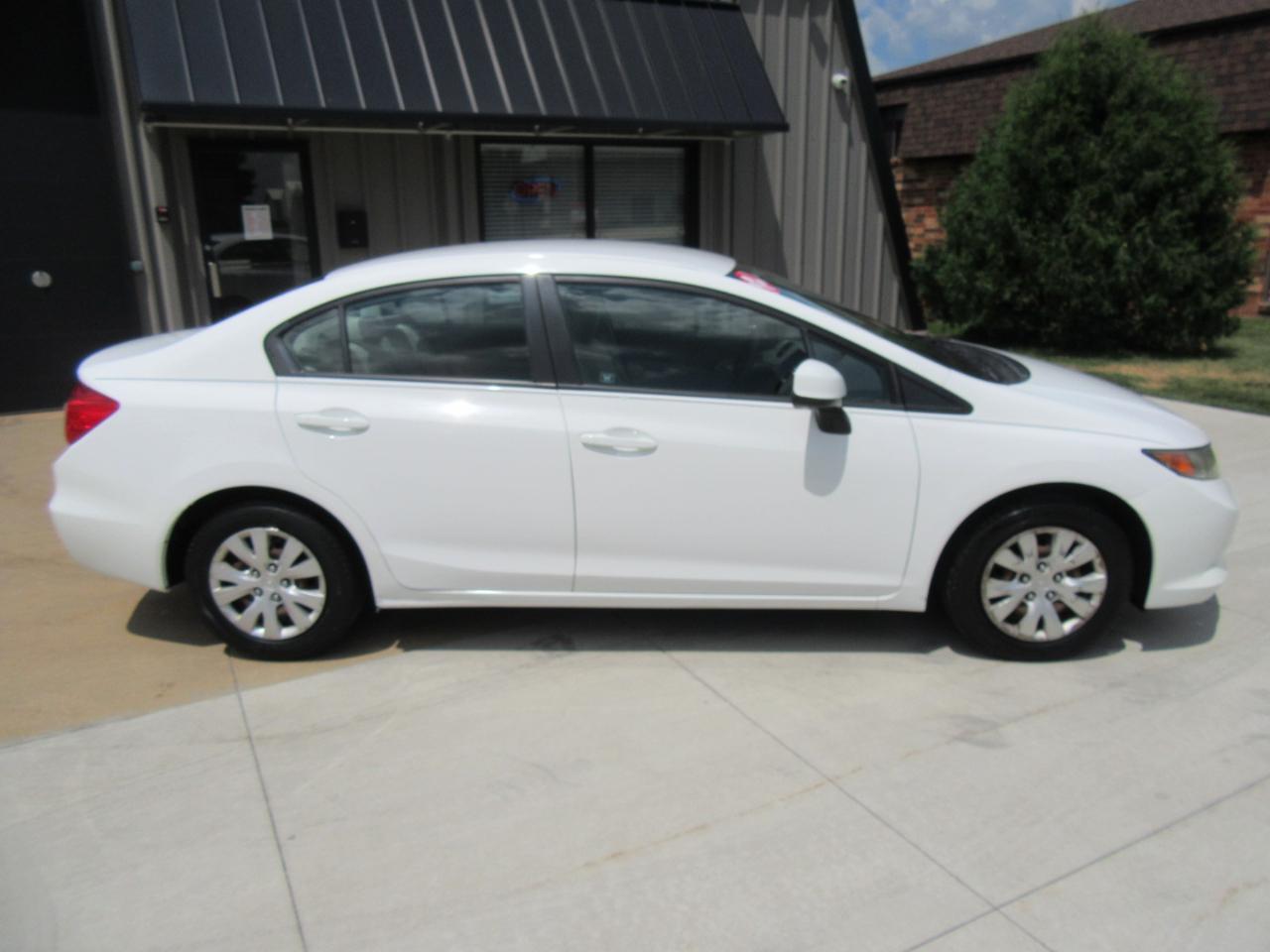Honda Civic LX 2012