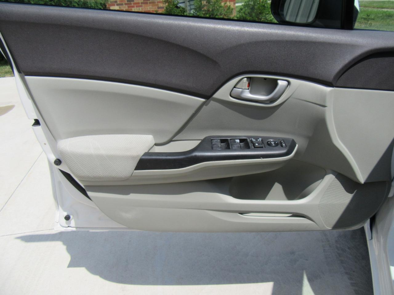 Honda Civic LX 2012
