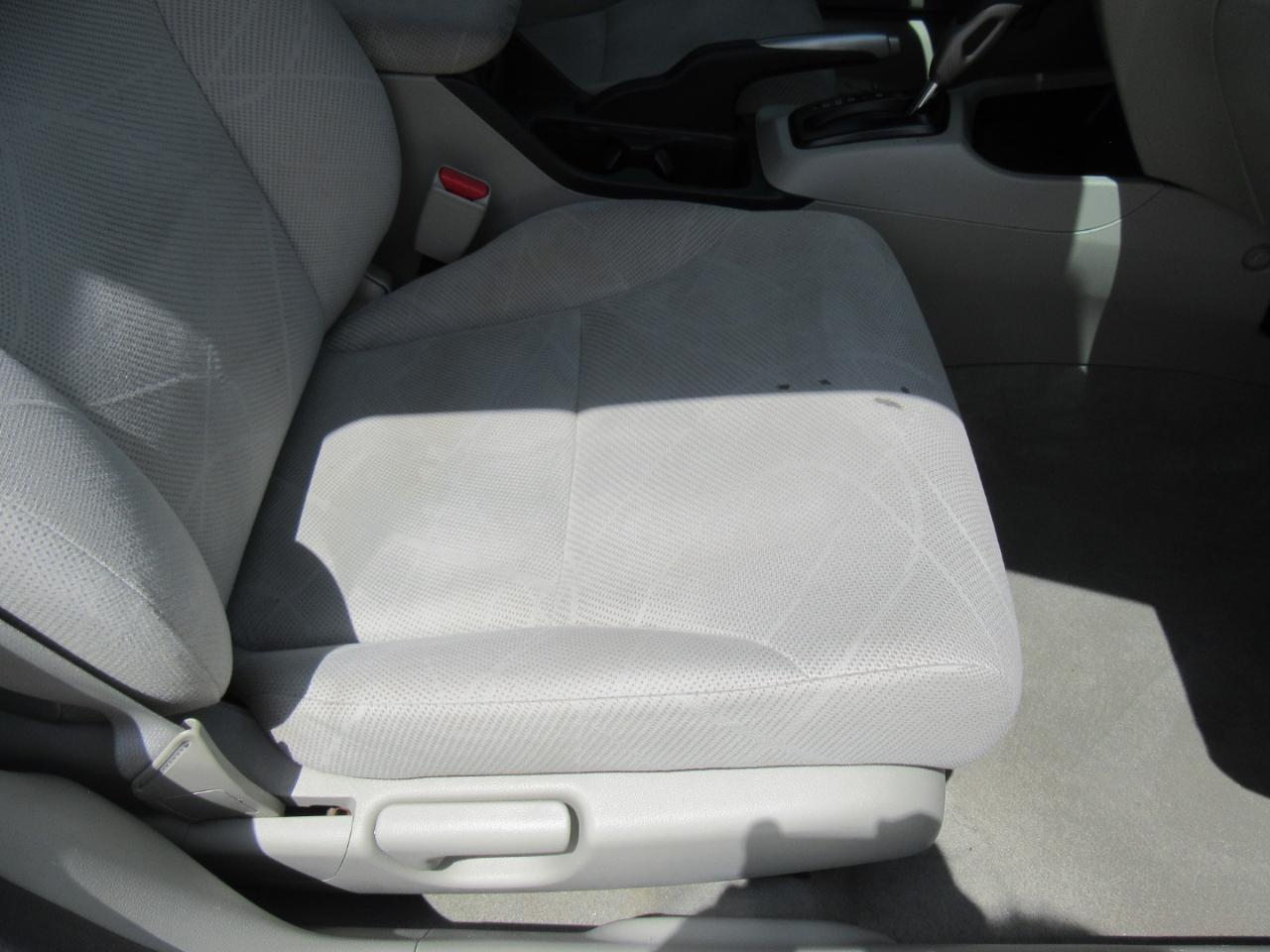 Honda Civic LX 2012
