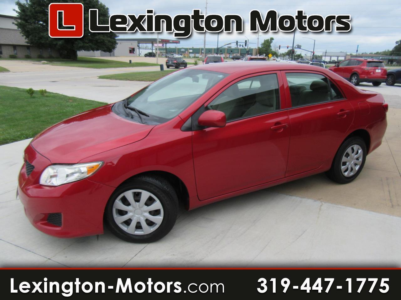 Toyota Corolla LE 2010