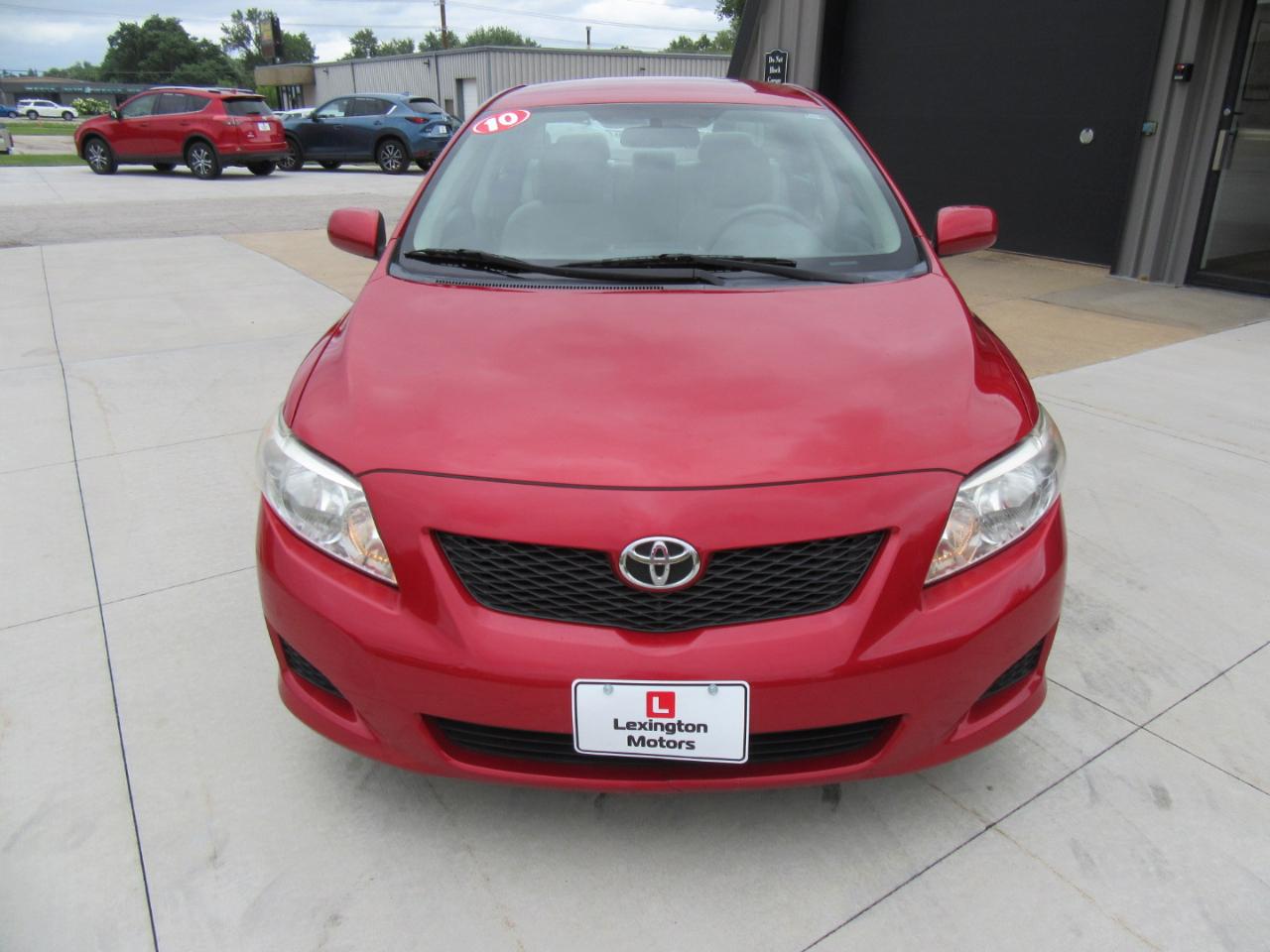 Toyota Corolla LE 2010