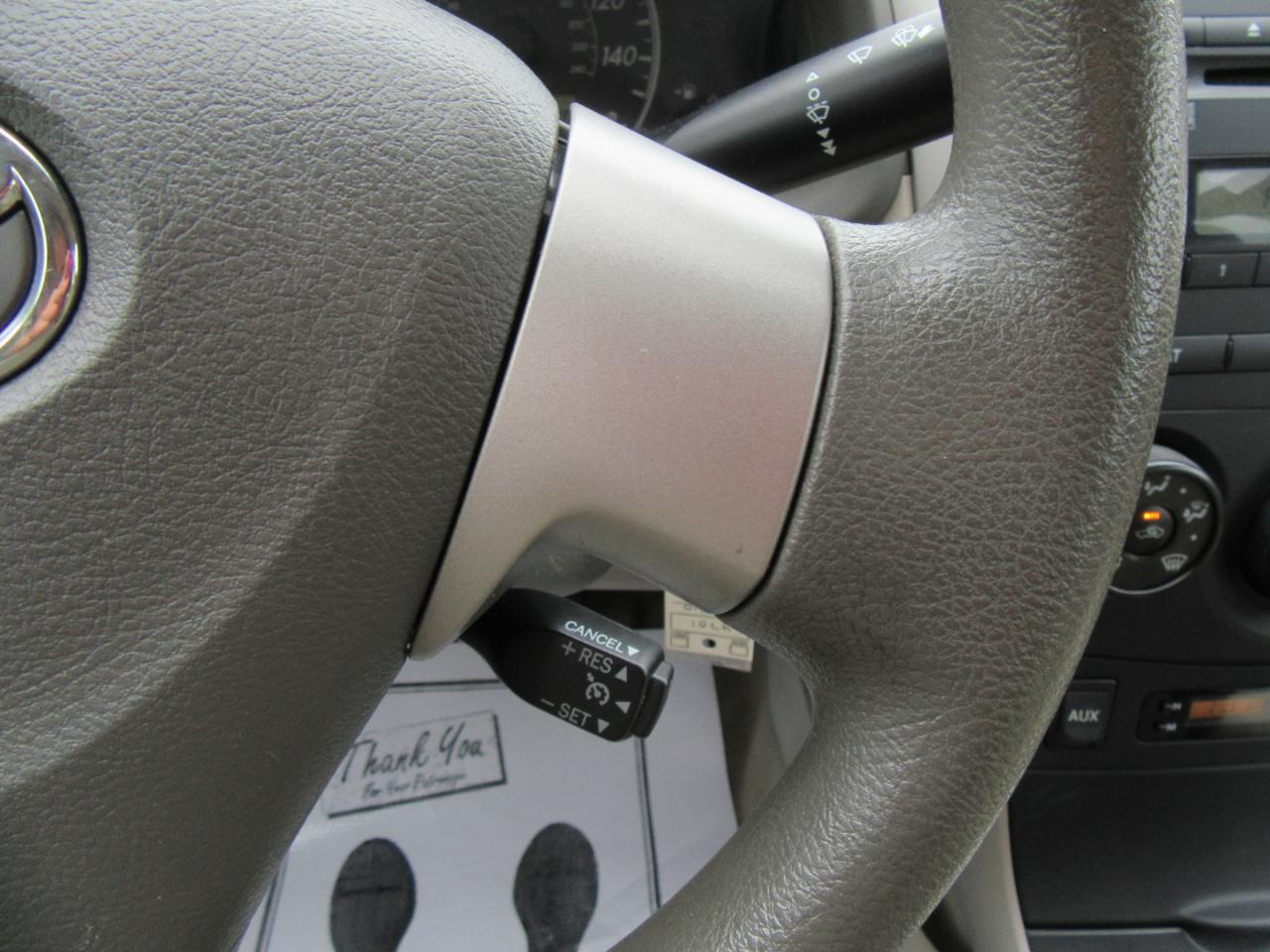 Toyota Corolla LE 2010