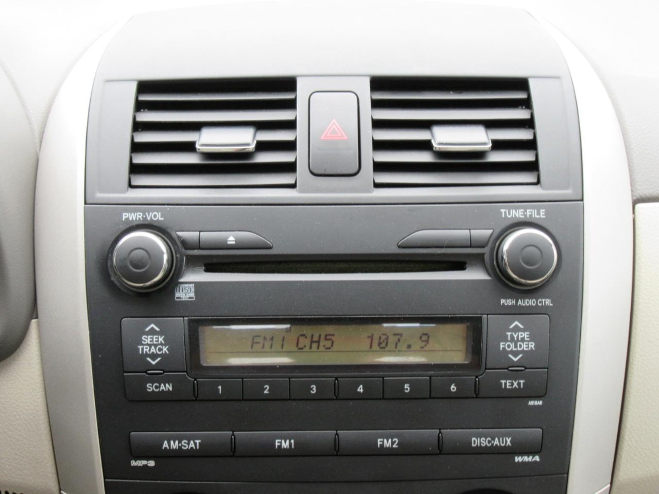 Toyota Corolla LE 2010