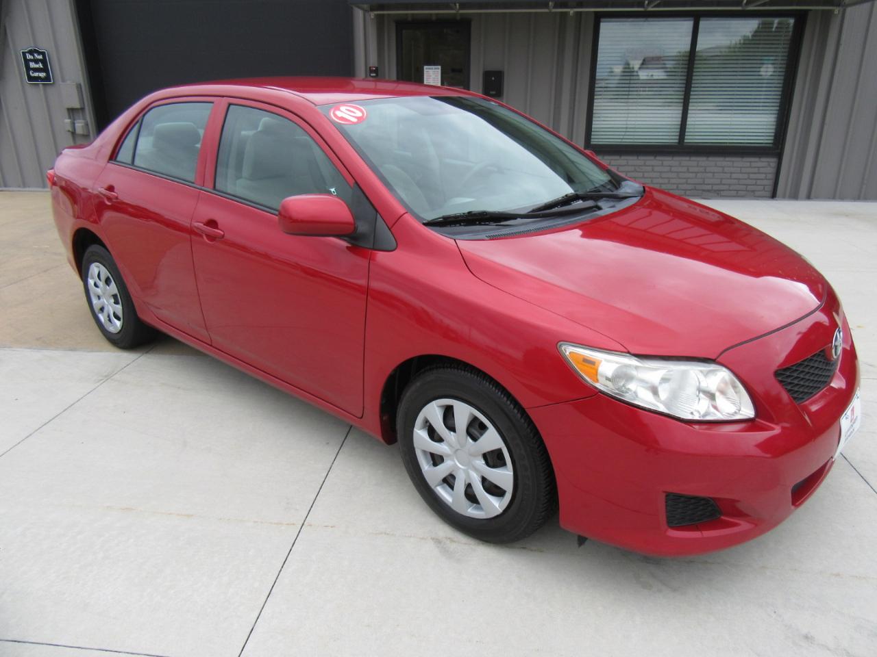 Toyota Corolla LE 2010