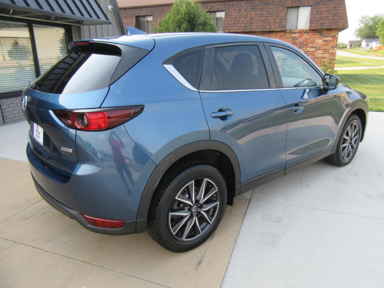 Mazda CX-5 Touring 2018