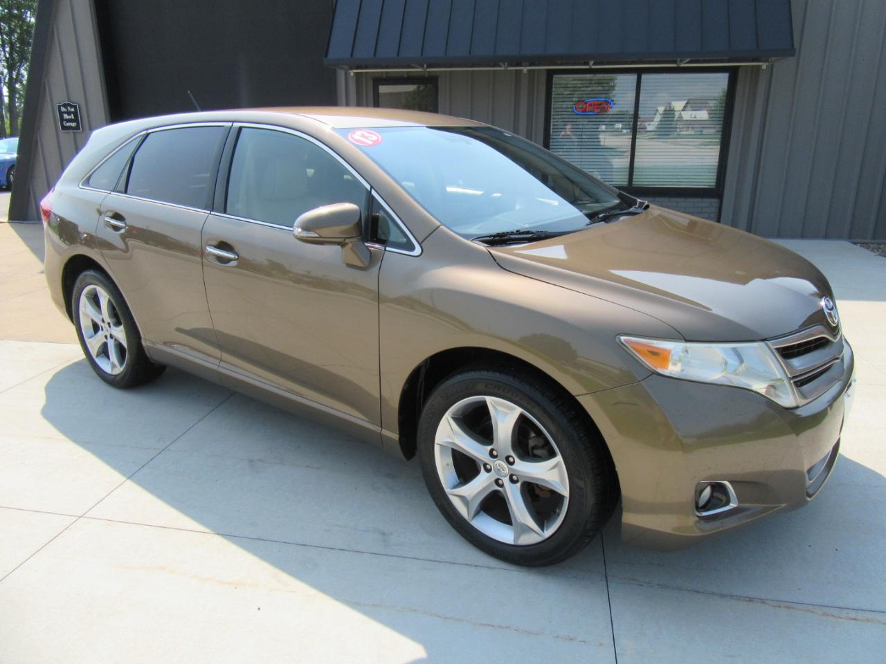 Toyota Venza XLE V6 AWD 2013