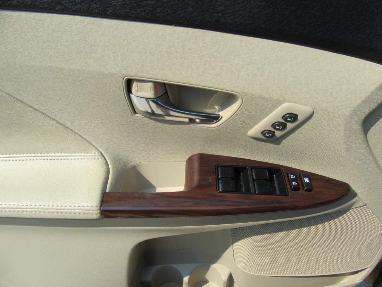 Toyota Venza XLE V6 AWD 2013