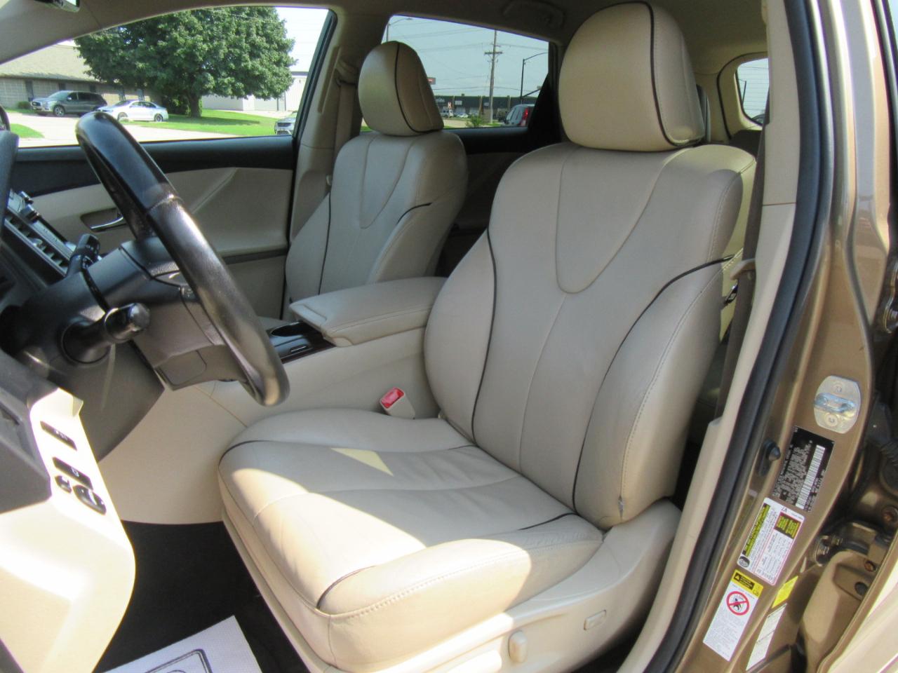 Toyota Venza XLE V6 AWD 2013