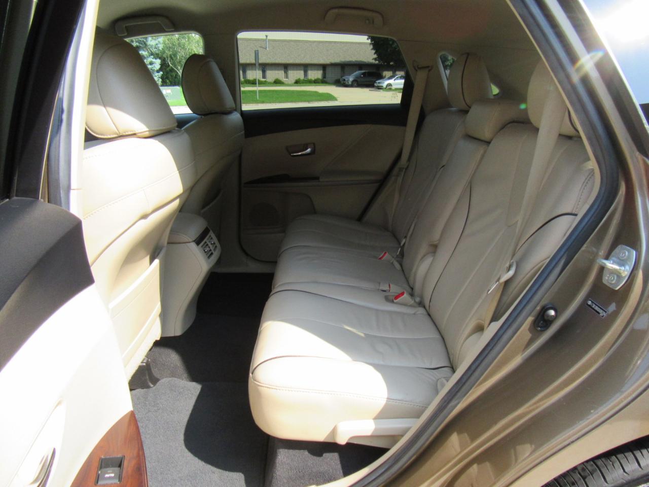 Toyota Venza XLE V6 AWD 2013