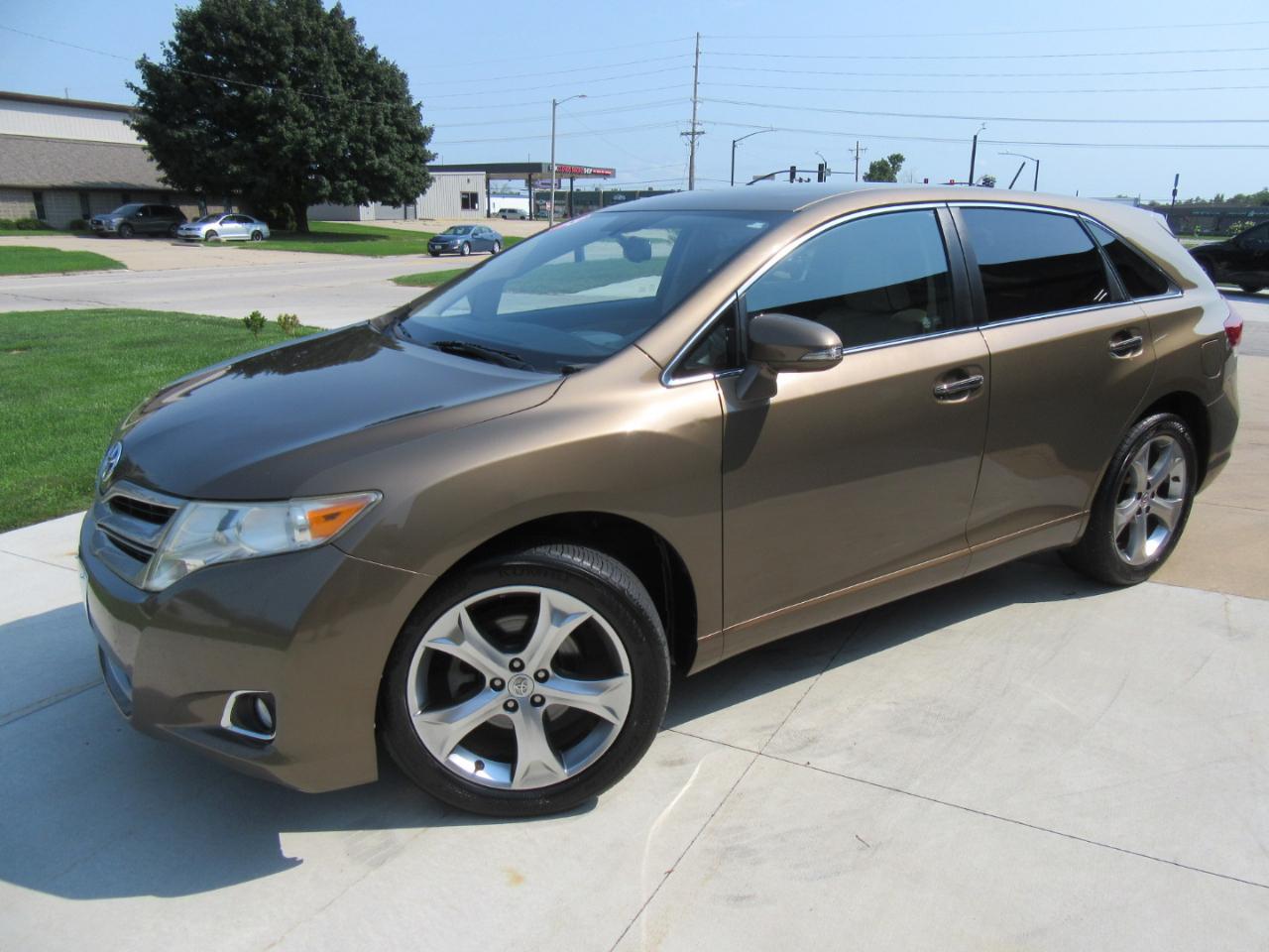 Toyota Venza XLE V6 AWD 2013