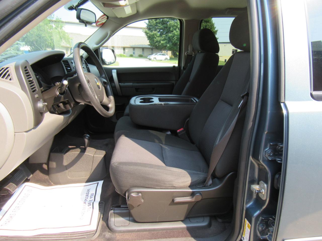 Chevrolet Silverado 1500 LS Crew Cab 4WD 2010