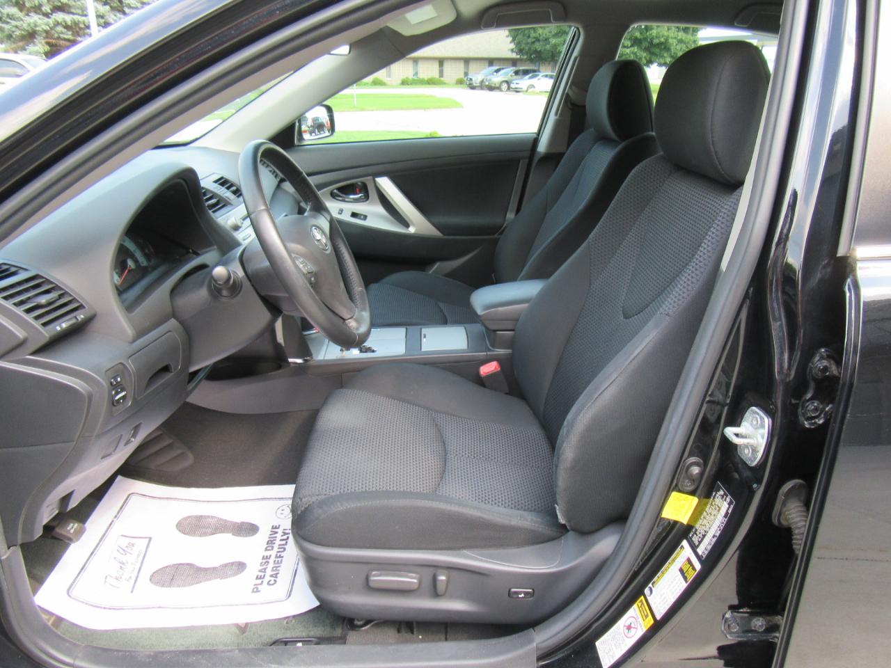 Toyota Camry SE 2011