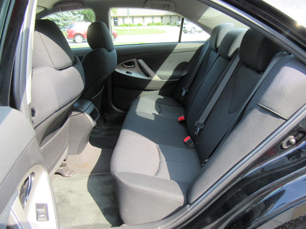 Toyota Camry SE 2011