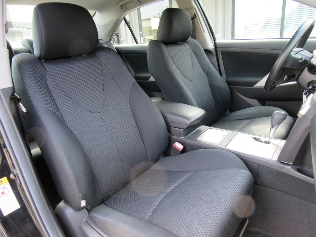 Toyota Camry SE 2011