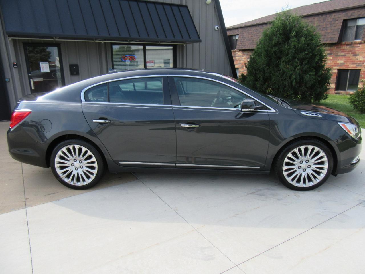 Buick LaCrosse Premium Package 2, w/Leather 2014