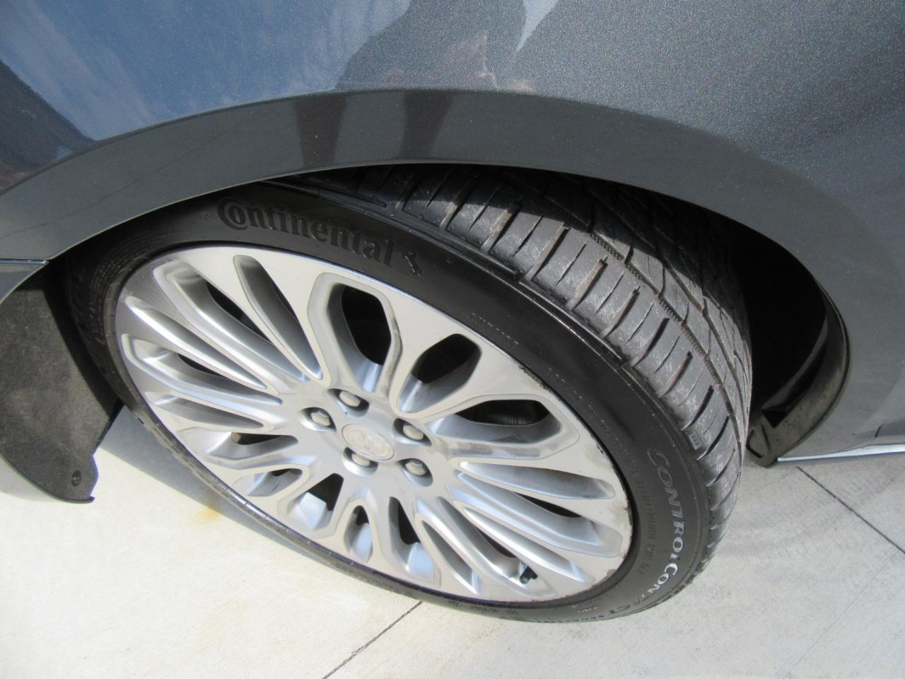 Buick LaCrosse Premium Package 2, w/Leather 2014