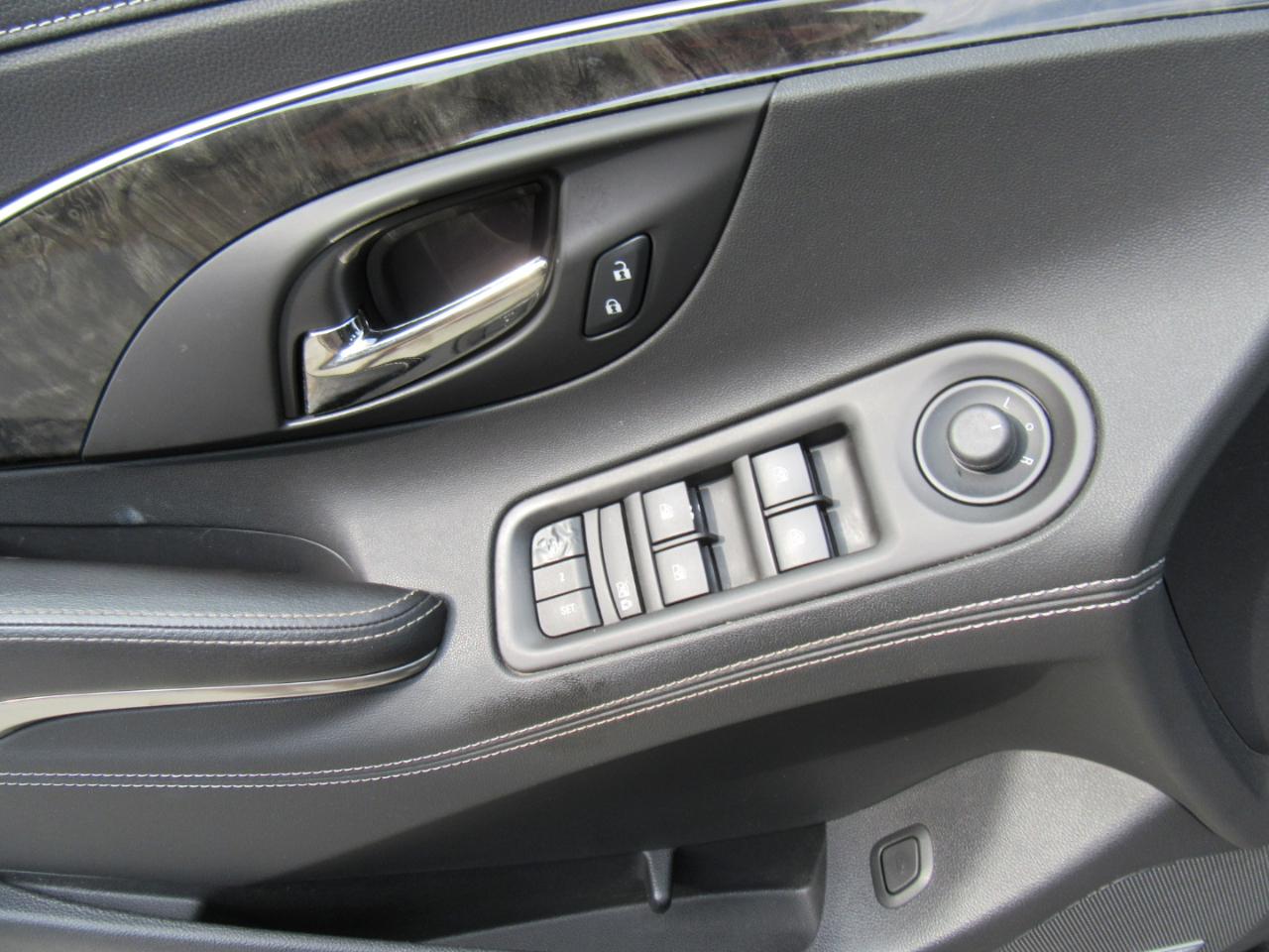 Buick LaCrosse Premium Package 2, w/Leather 2014