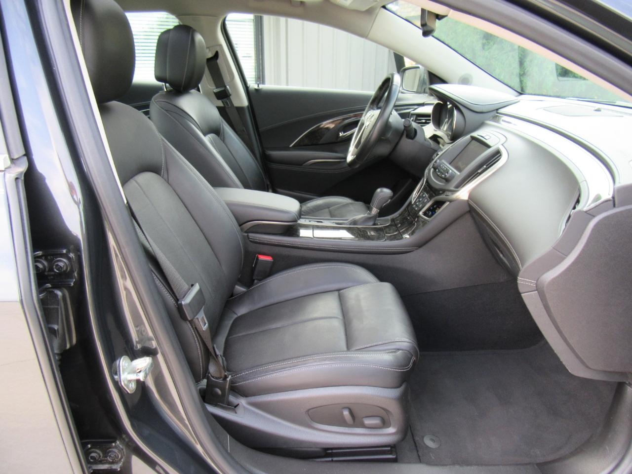 Buick LaCrosse Premium Package 2, w/Leather 2014