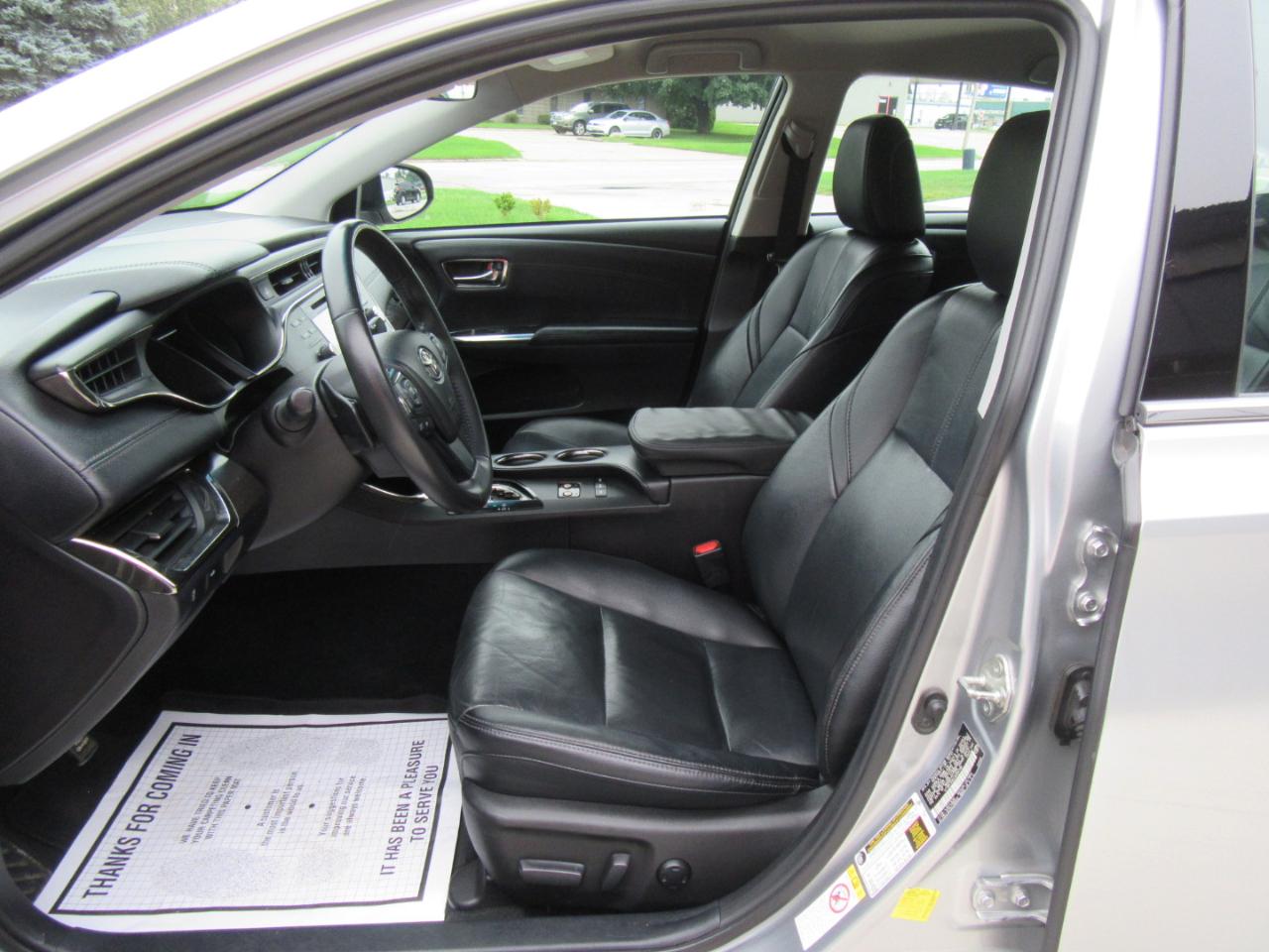 Toyota Avalon XLE 2018