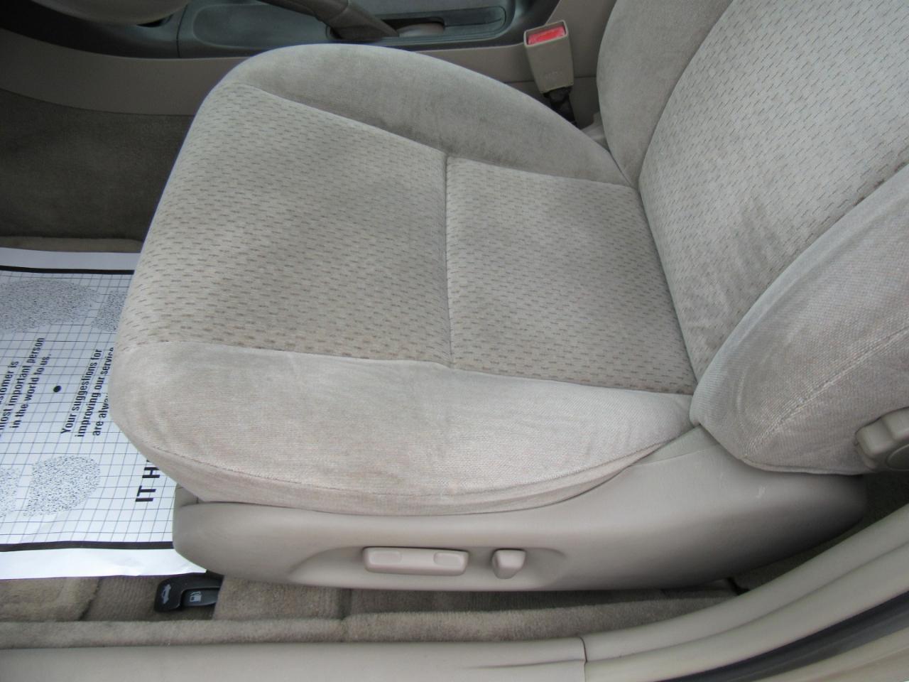 Toyota Camry LE 2003