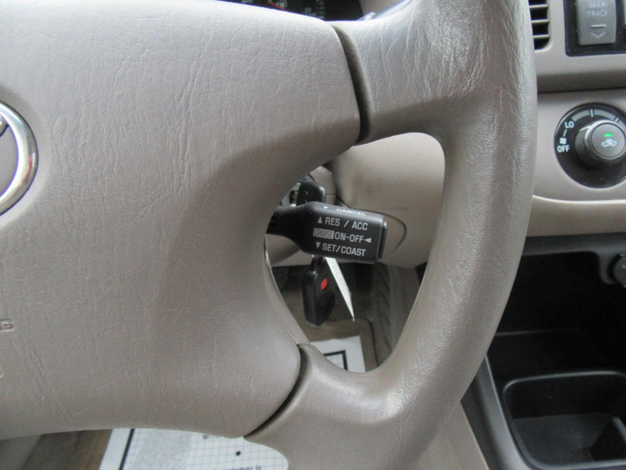 Toyota Camry LE 2003