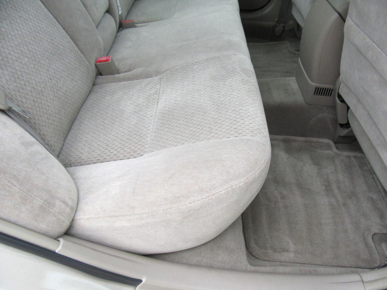 Toyota Camry LE 2003