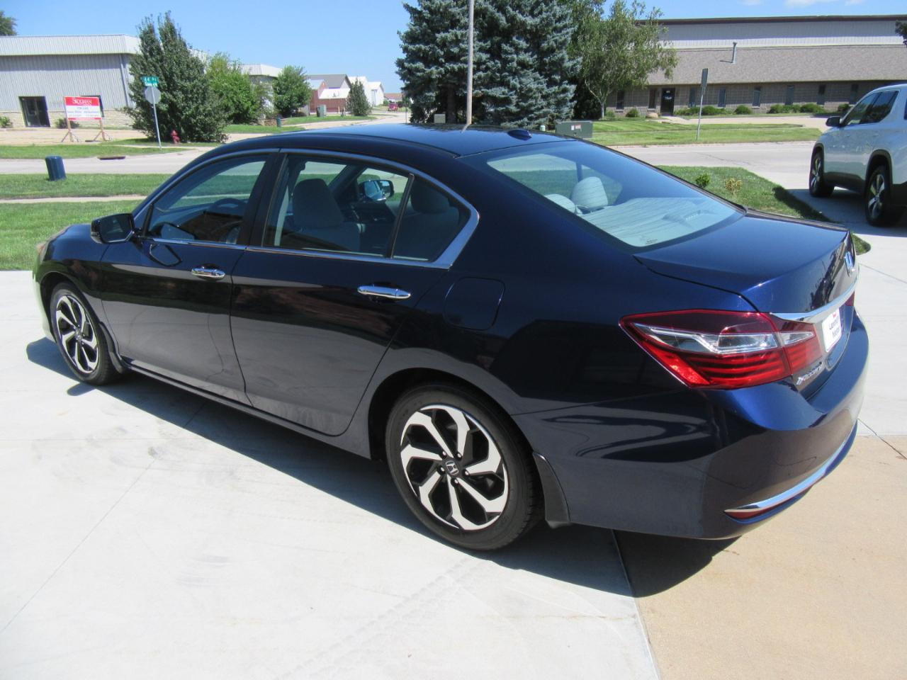 Honda Accord EX 2017