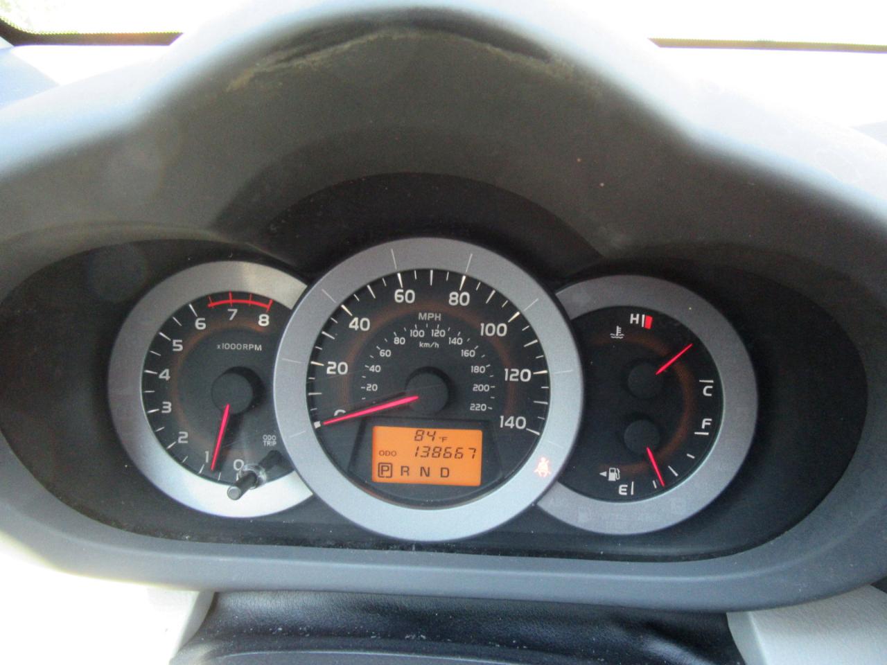 Toyota RAV4 Base 2011