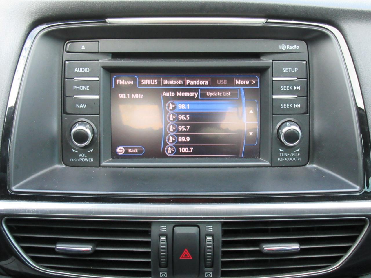 Mazda MAZDA6 i Touring 2015