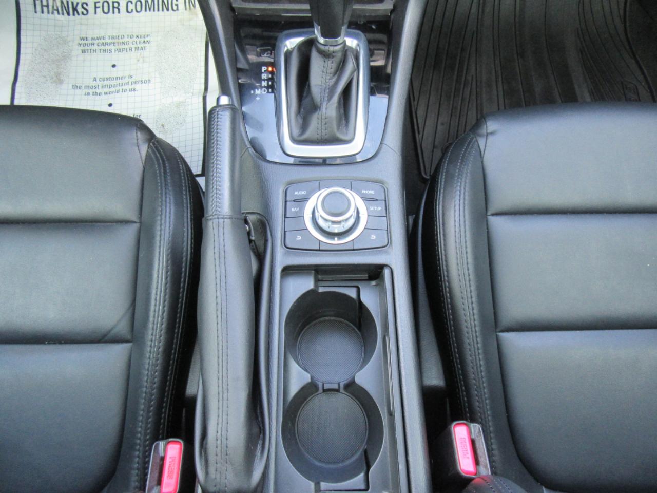 Mazda MAZDA6 i Touring 2015