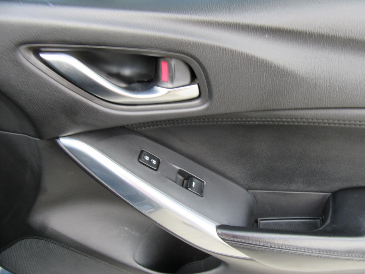 Mazda MAZDA6 i Touring 2015