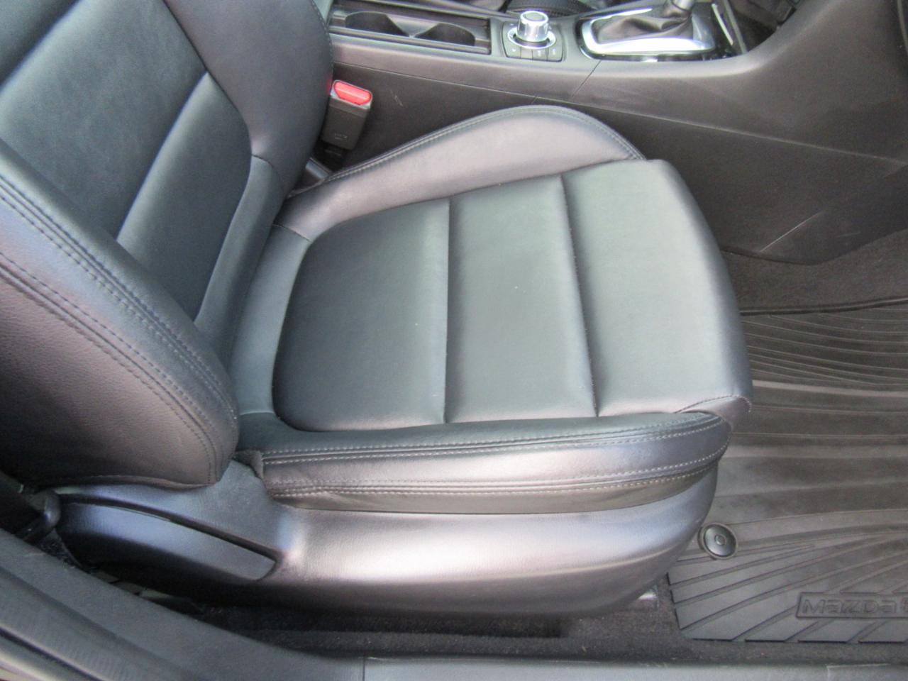 Mazda MAZDA6 i Touring 2015