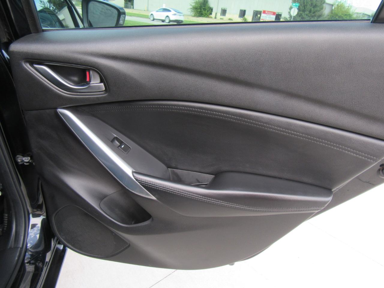 Mazda MAZDA6 i Touring 2015