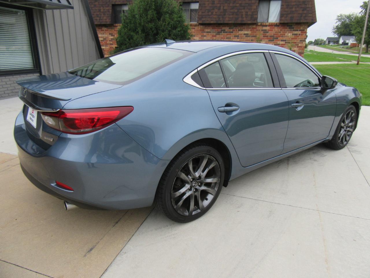 Mazda MAZDA6 i Grand Touring 2016