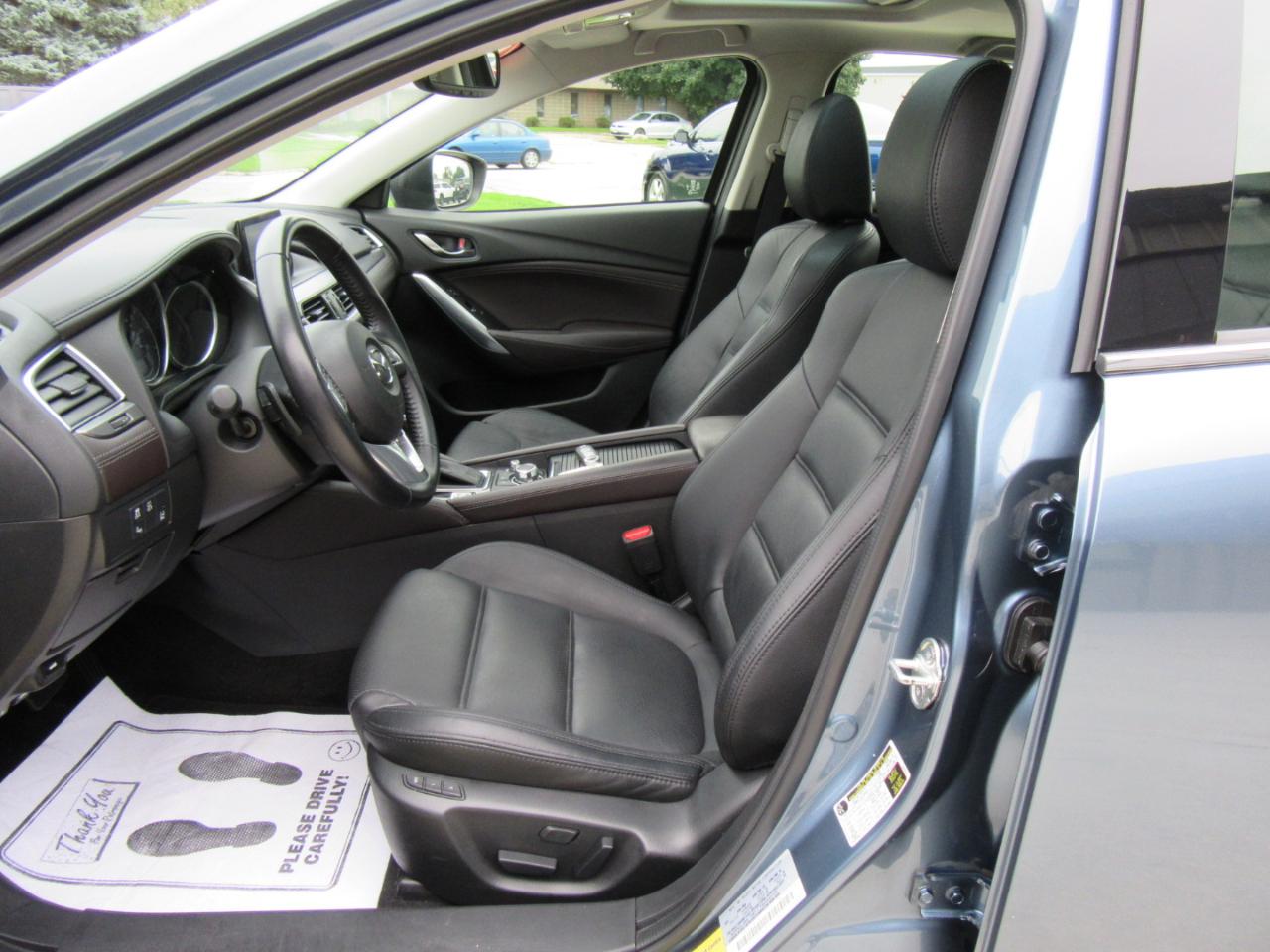 Mazda MAZDA6 i Grand Touring 2016