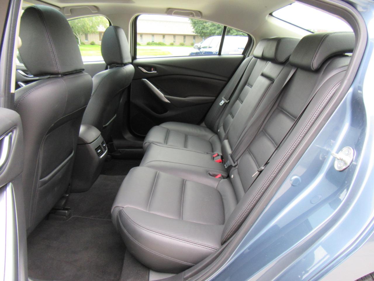 Mazda MAZDA6 i Grand Touring 2016