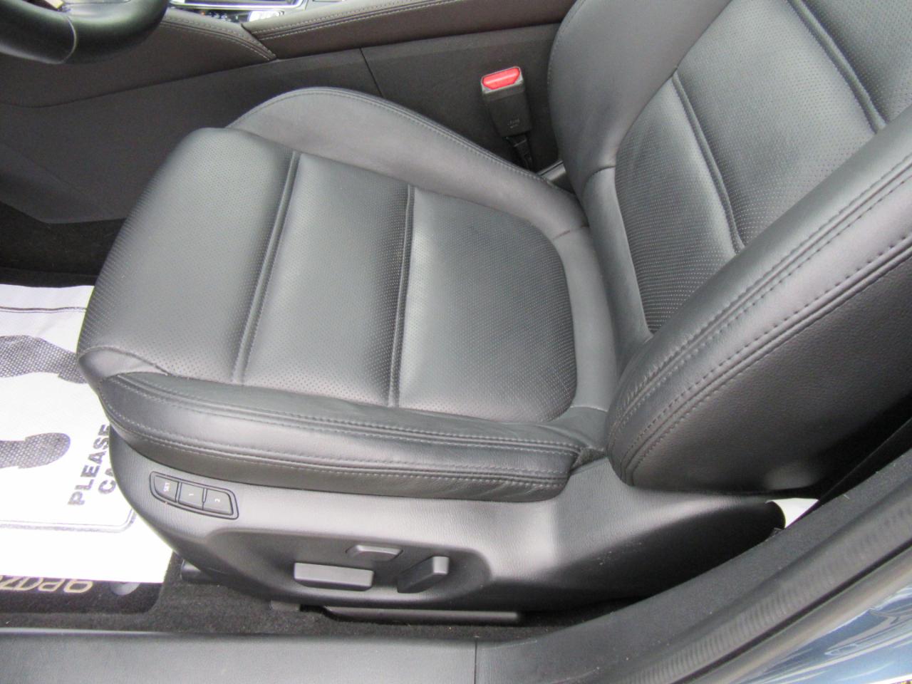 Mazda MAZDA6 i Grand Touring 2016